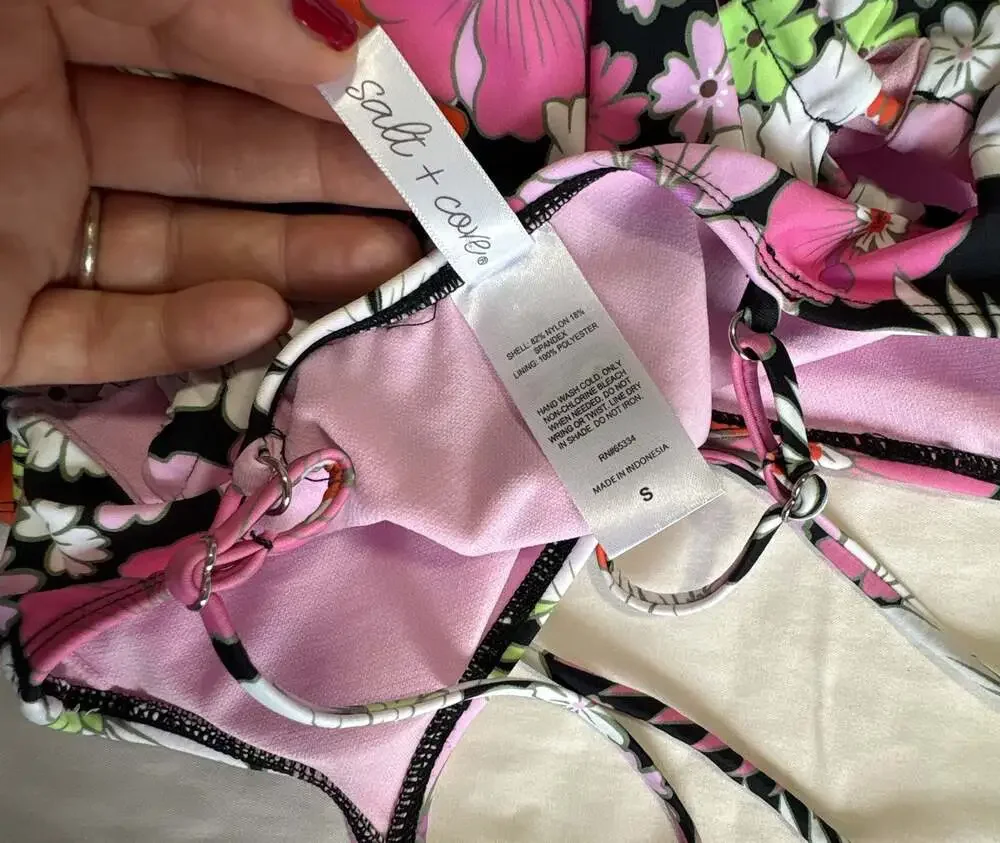 Salt + Cove Juniors' Floral Print Lace-Up Sides One-Piece Swimsuit Size S